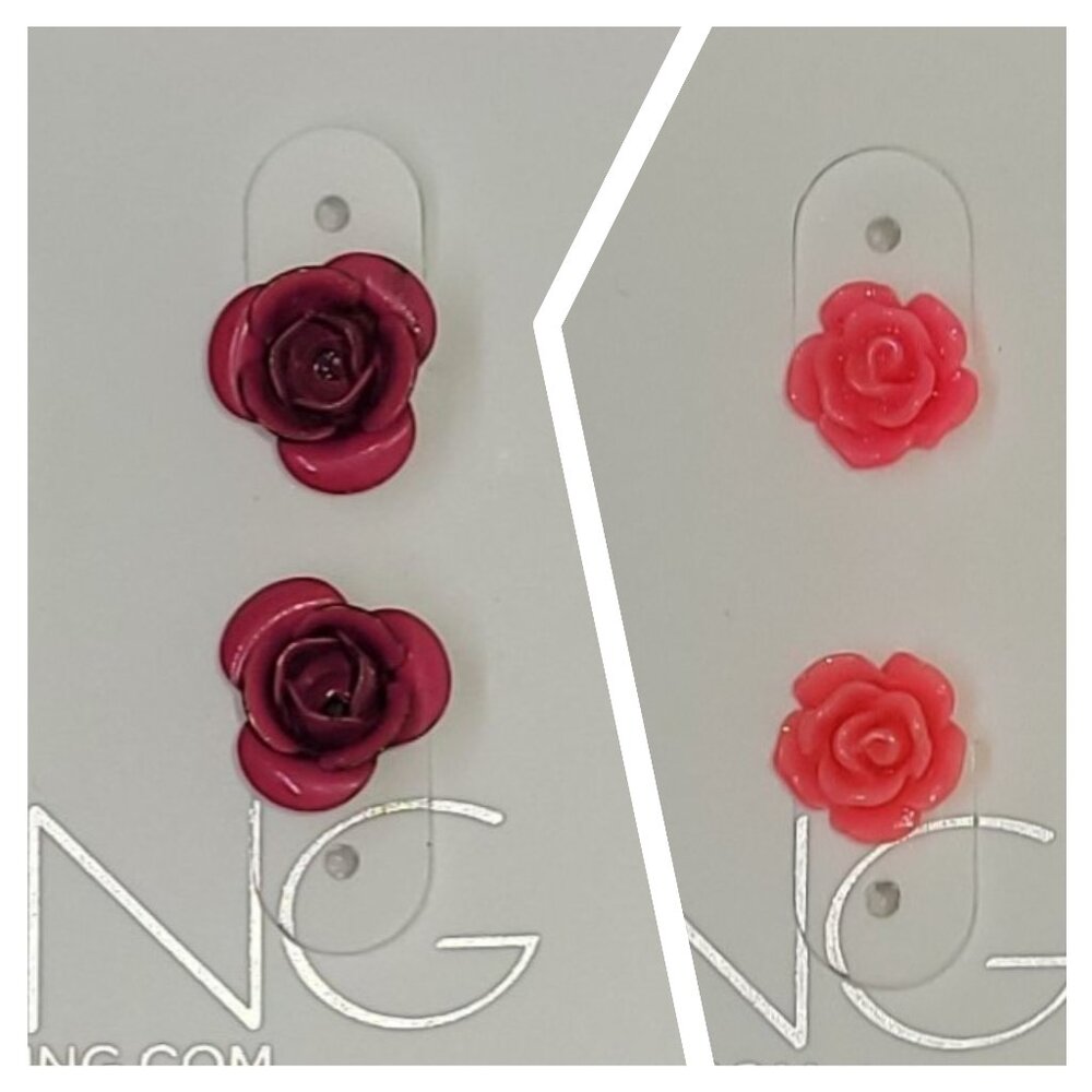 $1 | 2-Pair Floral Stud Earrings